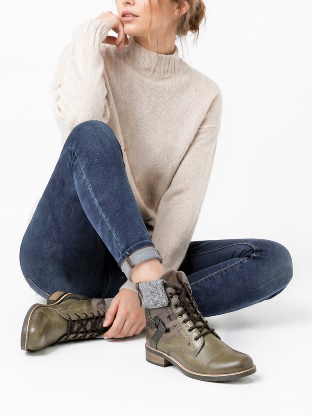 Stylish Olive Green Ankle Boots EU 37 US7